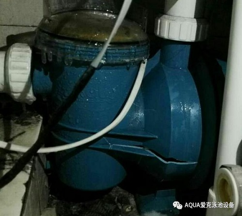 水泵出現裂痕漏水 水泵出現裂痕漏水
