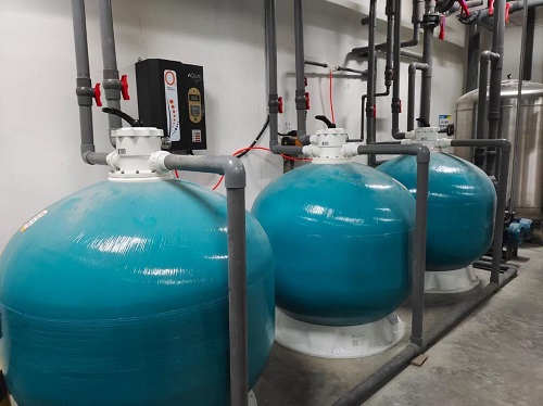 采用了愛克泳池水處理設備的機房案例實拍