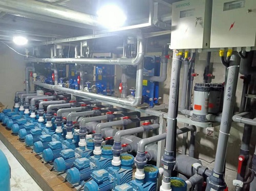 內(nèi)蒙古通遼市科爾沁左翼中旗藍灣溫泉項目采用愛克泳池設(shè)備