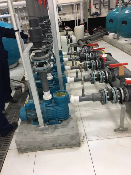 西安星河灣酒店泳池采用愛克泳池設(shè)備