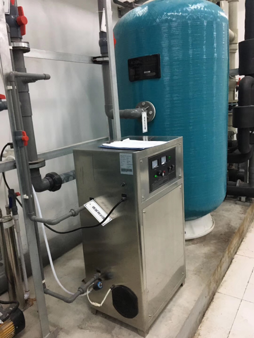 西安星河灣酒店泳池采用愛克泳池設(shè)備 西安星河灣酒店泳池采用愛克泳池設(shè)備