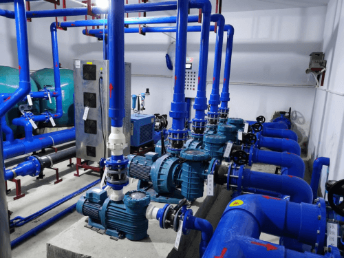 泳池水處理設(shè)備機房